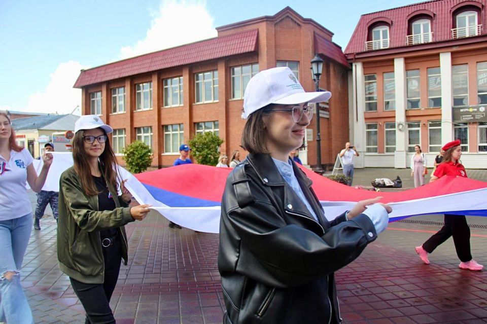 Россия — страна возможностей, где каждый может реализовать свой потенциал Россия — страна возможностей, где каждый может реализовать свой потенциал