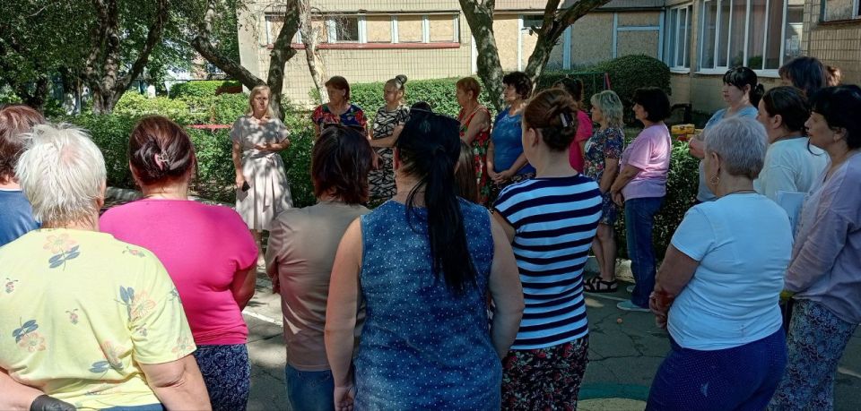 Наталья Бегуненко: По поручению Главы ДНР Дениса Пушилина в Петровском районе продолжаются встречи с населением Наталья Бегуненко: По поручению Главы ДНР Дениса Пушилина в Петровском районе продолжаются встречи с населением