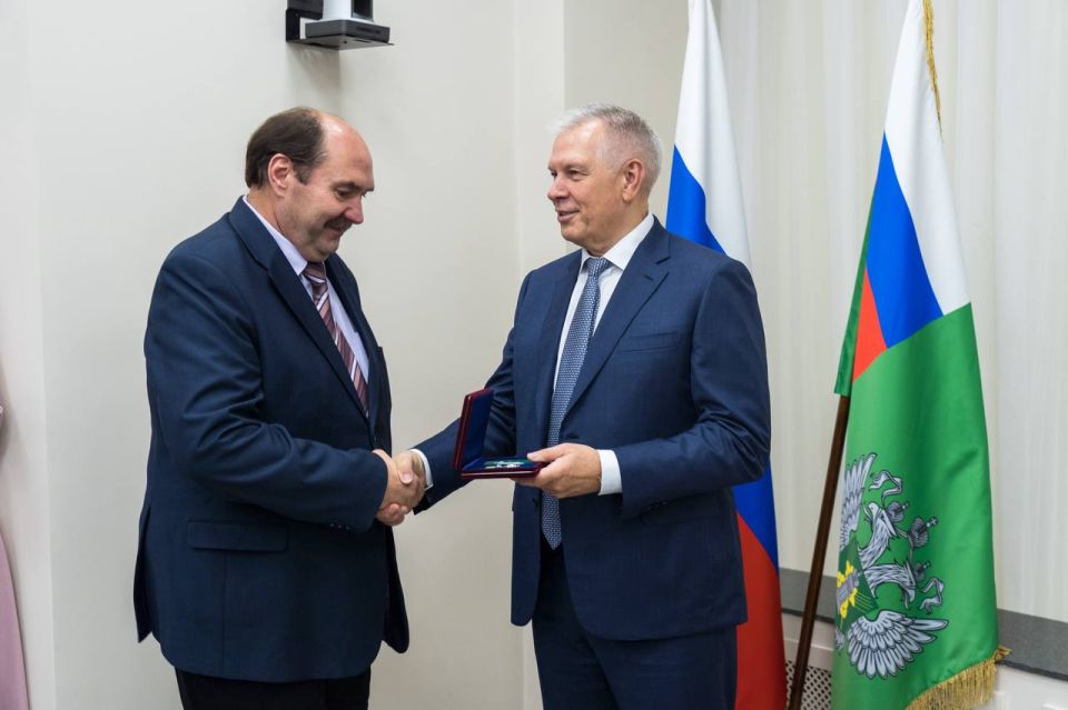 Россия — страна возможностей, где каждый может реализовать свой потенциал Россия — страна возможностей, где каждый может реализовать свой потенциал