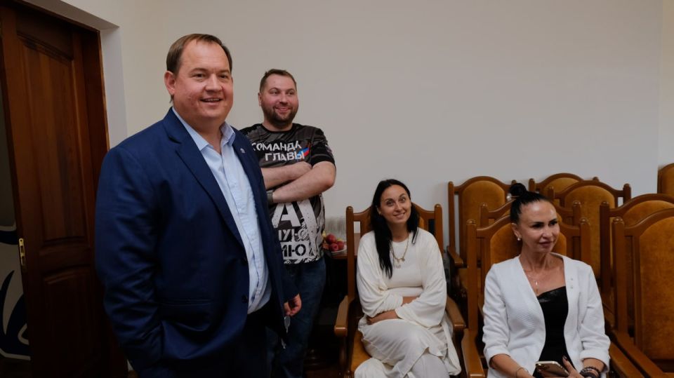 С праздником Преображения Господнего и Яблочного Спаса! С праздником Преображения Господнего и Яблочного Спаса!
