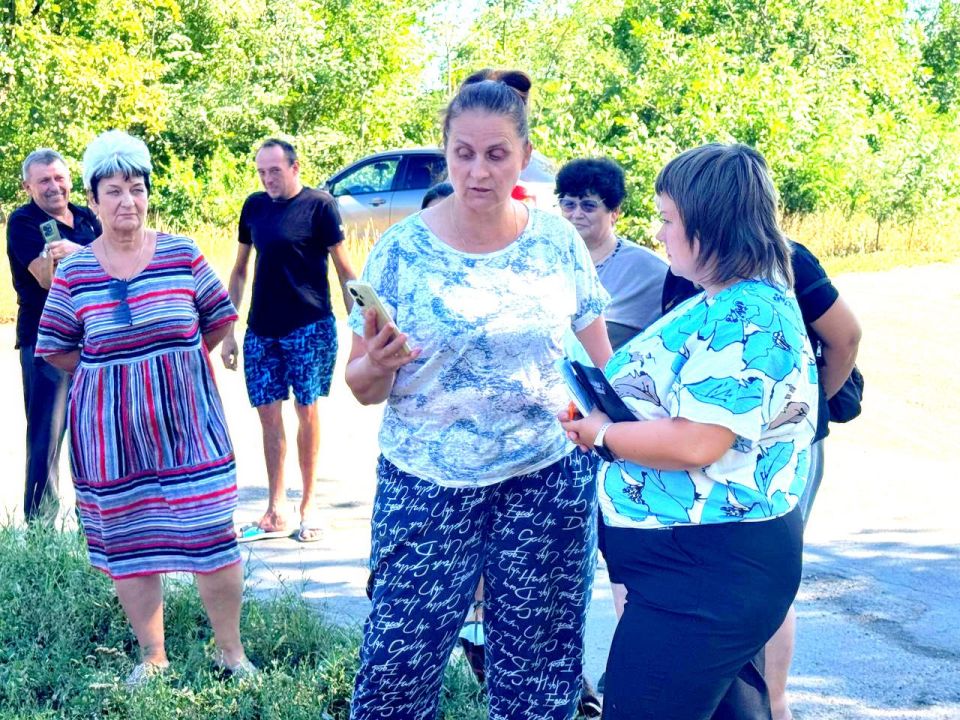 В Пролетарском районе Донецка состоялась встреча во дворах улицы Слободская В Пролетарском районе Донецка состоялась встреча во дворах улицы Слободская