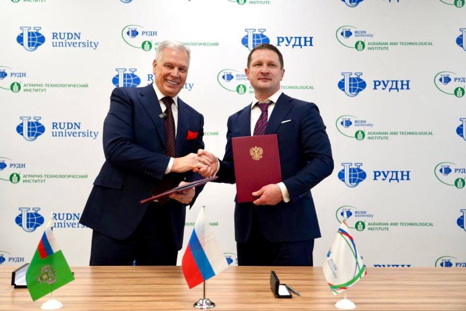 Россия — страна возможностей, где каждый может реализовать свой потенциал Россия — страна возможностей, где каждый может реализовать свой потенциал