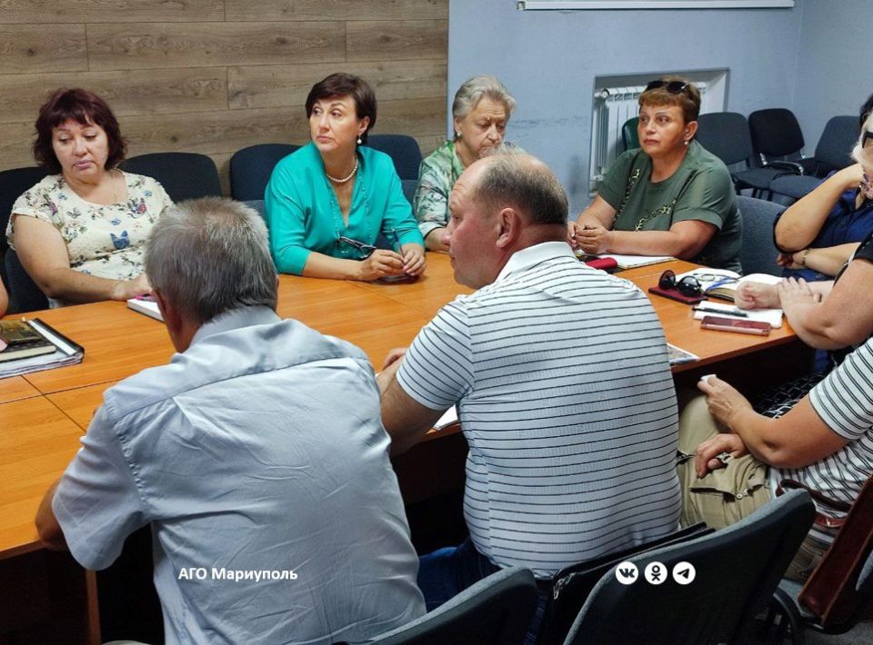 В Мариуполе состоялось заседание Общественного совета В Мариуполе состоялось заседание Общественного совета