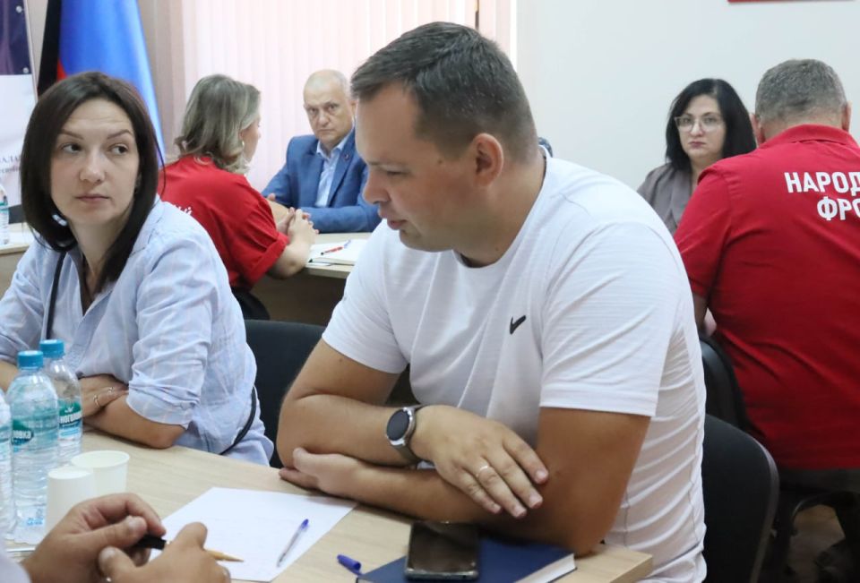 В Общественной палате ДНР состоялось заседание рабочей группы по вопросам обеспечения деятельности ветеранских организаций В Общественной палате ДНР состоялось заседание рабочей группы по вопросам обеспечения деятельности ветеранских организаций