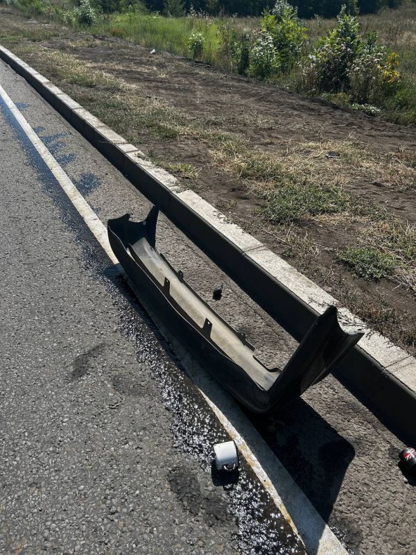 Жуткое ДТП произошло сегодня по дороге между Харцызском и Донецком Жуткое ДТП произошло сегодня по дороге между Харцызском и Донецком