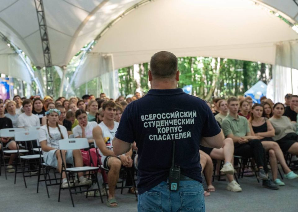 Команда ВСКС на форуме Кубани «Регион 93» Команда ВСКС на форуме Кубани «Регион 93»