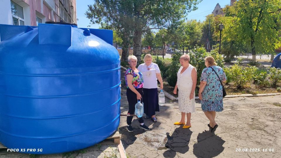 Роман Конев: 20 августа 2025 года депутаты городского Совета Наталия Ботвина, София Потапова, Андрей Костюк, Нелля Якуненко, Максим Лебедев, Николай Гальченко во исполнение поручения Главы Донецкой Народной Республики... Роман Конев: 20 августа 2025 года депутаты городского Совета Наталия Ботвина, София Потапова, Андрей Костюк, Нелля Якуненко, Максим Лебедев, Николай Гальченко во исполнение поручения Главы Донецкой Народной Республики...