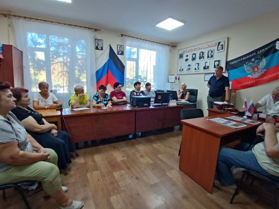 Сергей Юзвинкевич: Провел встречу с ветеранской организацией Сергей Юзвинкевич: Провел встречу с ветеранской организацией