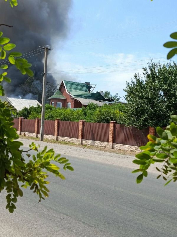 Трое мирных жителей погибли в результате ударов ВСУ по Новой Збруевке Херсонской области, сообщил губернатор Сальдо: Трое мирных жителей погибли в результате ударов ВСУ по Новой Збруевке Херсонской области, сообщил губернатор Сальдо: