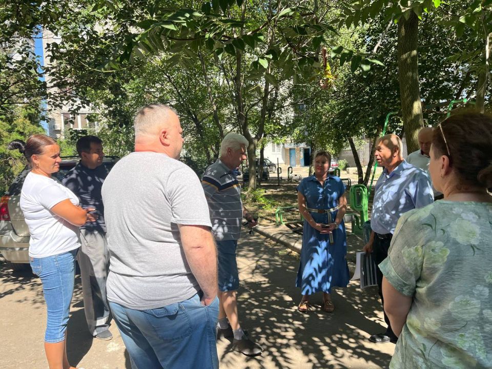 Сегодня заместитель главы администрации муниципального образования городского округа Харцызск Владимир Панченко по адресу пер Сегодня заместитель главы администрации муниципального образования городского округа Харцызск Владимир Панченко по адресу пер