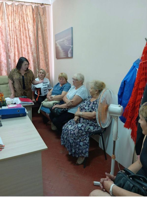 Денис Зубов: Рабочая встреча. Сегодня, 20 августа, заместитель главы администрации городского округа Иловайск Елена Кочетова провела рабочую встречу с представителями инициативных групп жителей округа по вопросу организации... Денис Зубов: Рабочая встреча. Сегодня, 20 августа, заместитель главы администрации городского округа Иловайск Елена Кочетова провела рабочую встречу с представителями инициативных групп жителей округа по вопросу организации...