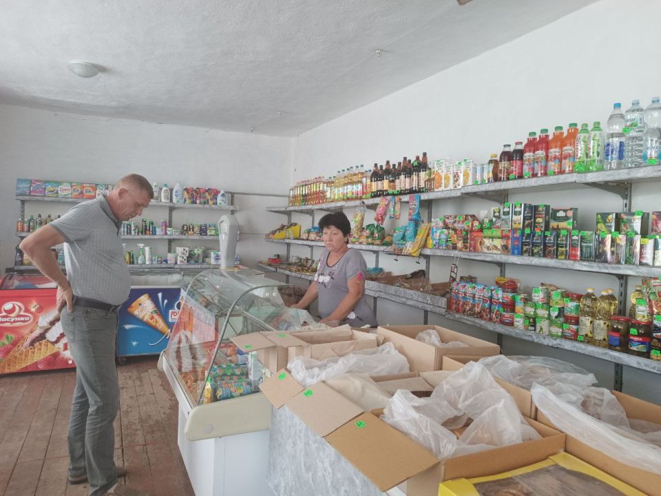 Сергей Юзвинкевич: Проинспектировал цены на социально значимые продукты питания в магазине с. Старченково Сергей Юзвинкевич: Проинспектировал цены на социально значимые продукты питания в магазине с. Старченково