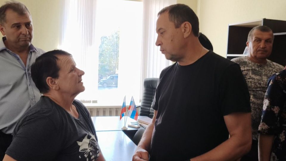 Константин Зинченко: Обсудил с жителями с. Ольгинка вопросы восстановления и благоустройства Константин Зинченко: Обсудил с жителями с. Ольгинка вопросы восстановления и благоустройства
