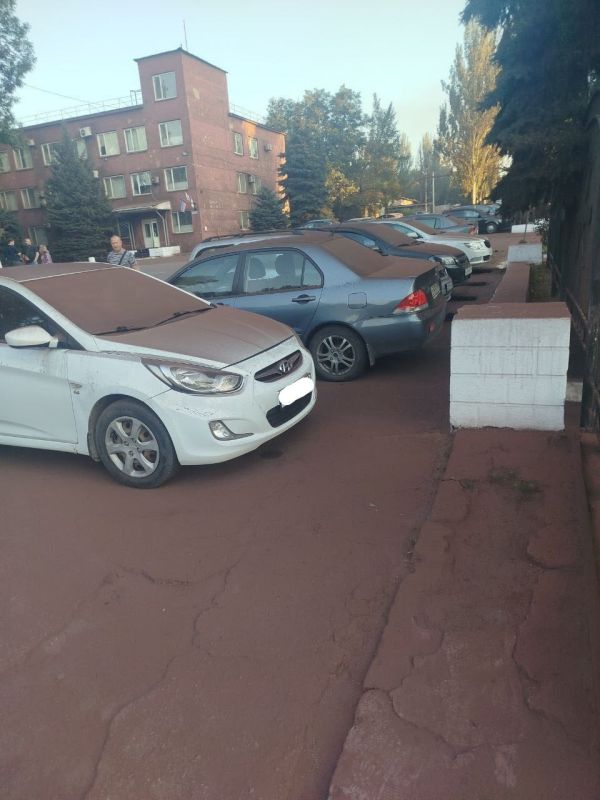 Причину выяснили и устранили: Енакиевский металлургический завод снизит объем выбросов Причину выяснили и устранили: Енакиевский металлургический завод снизит объем выбросов