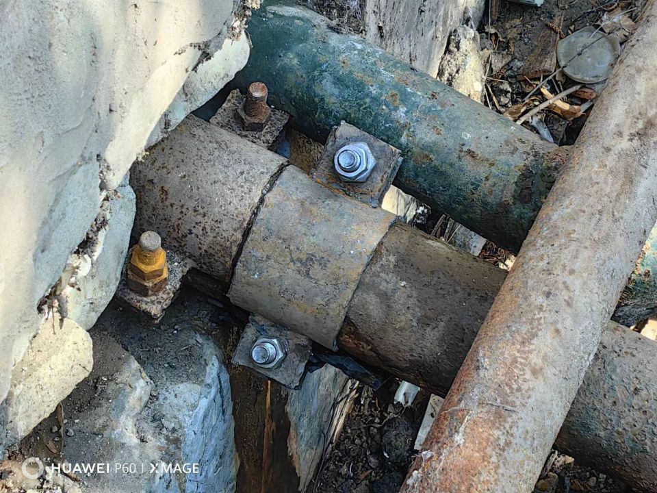 Виктория Жукова: Силами Филиала «Харцызское ПУВКХ»ГУП ДНР «Вода Донбасса» вчера был устранен порыв по адресу: м-н Юбилейный, дом 10 Виктория Жукова: Силами Филиала «Харцызское ПУВКХ»ГУП ДНР «Вода Донбасса» вчера был устранен порыв по адресу: м-н Юбилейный, дом 10