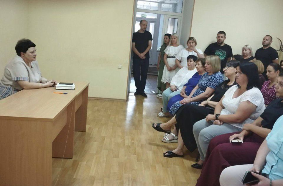 Рабочая встреча с представителями управления труда и социальной защиты Старобешевского района Рабочая встреча с представителями управления труда и социальной защиты Старобешевского района