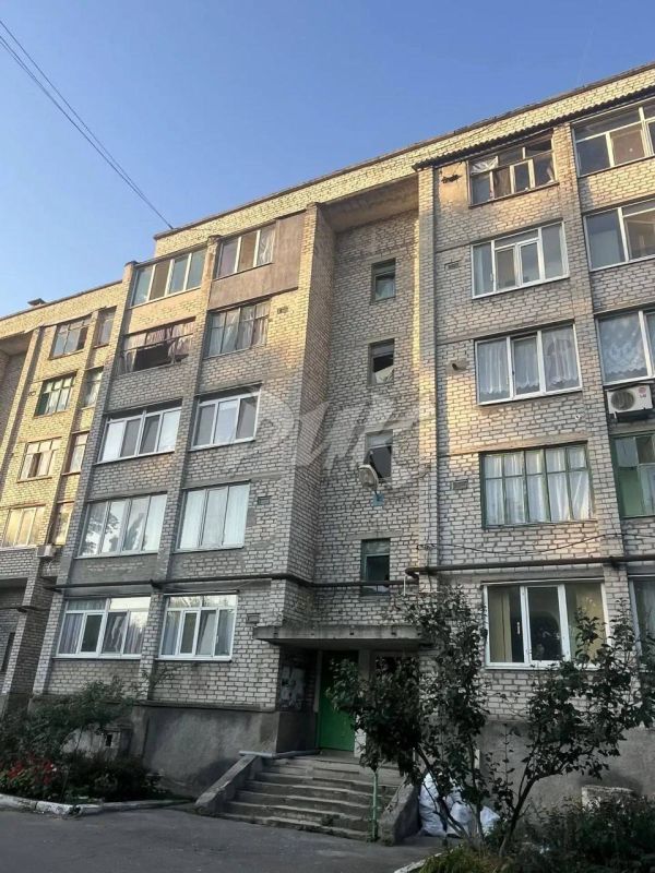 Массированному ночному обстрелу подвергся центр Горловки: ВСУ выпустили 20 ракет из РСЗО Массированному ночному обстрелу подвергся центр Горловки: ВСУ выпустили 20 ракет из РСЗО