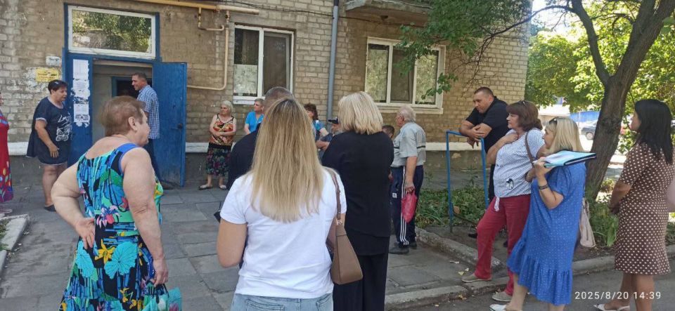 Александр Качанов: Взаимодействие с жителями: открытая встреча Александр Качанов: Взаимодействие с жителями: открытая встреча