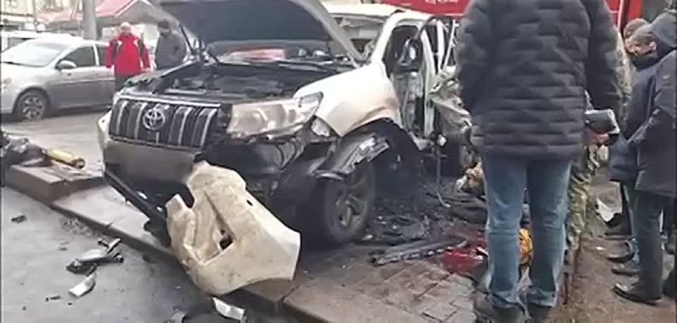 Задержаны два предателя: они планировали покушения на топ-чиновников ДНР и нашего комбата