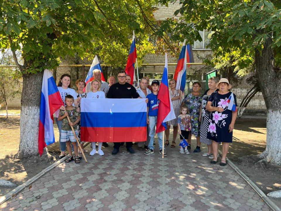 Василий Овчаров: Патриотический автопробег объединил Новоазовский округ! Василий Овчаров: Патриотический автопробег объединил Новоазовский округ!