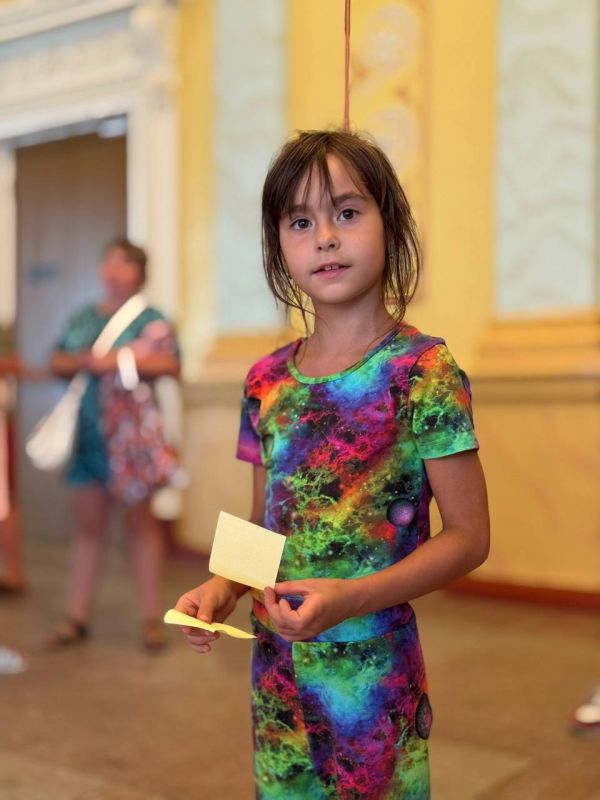 Сегодня, 23 августа, в ДК имени Карла Маркса перед началом десятой, юбилейной акции «Ночь кино» прошла кино-викторина на знание современных и «ретро» фильмов и мультфильмов Сегодня, 23 августа, в ДК имени Карла Маркса перед началом десятой, юбилейной акции «Ночь кино» прошла кино-викторина на знание современных и «ретро» фильмов и мультфильмов