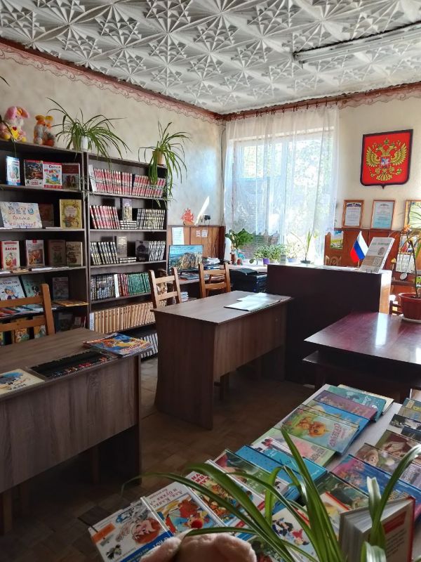 Чтения вслух «Вас ждут приключения на острове чтения» Чтения вслух «Вас ждут приключения на острове чтения»