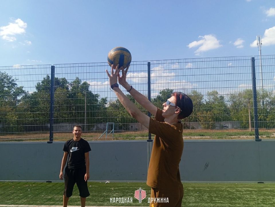 Тренировка для активной молодёжи Тренировка для активной молодёжи
