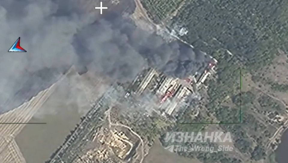 Объективный контроль ударов дронов-камикадзе «Герань-2» по району сосредоточения ВСУ в районе Краматорска Объективный контроль ударов дронов-камикадзе «Герань-2» по району сосредоточения ВСУ в районе Краматорска