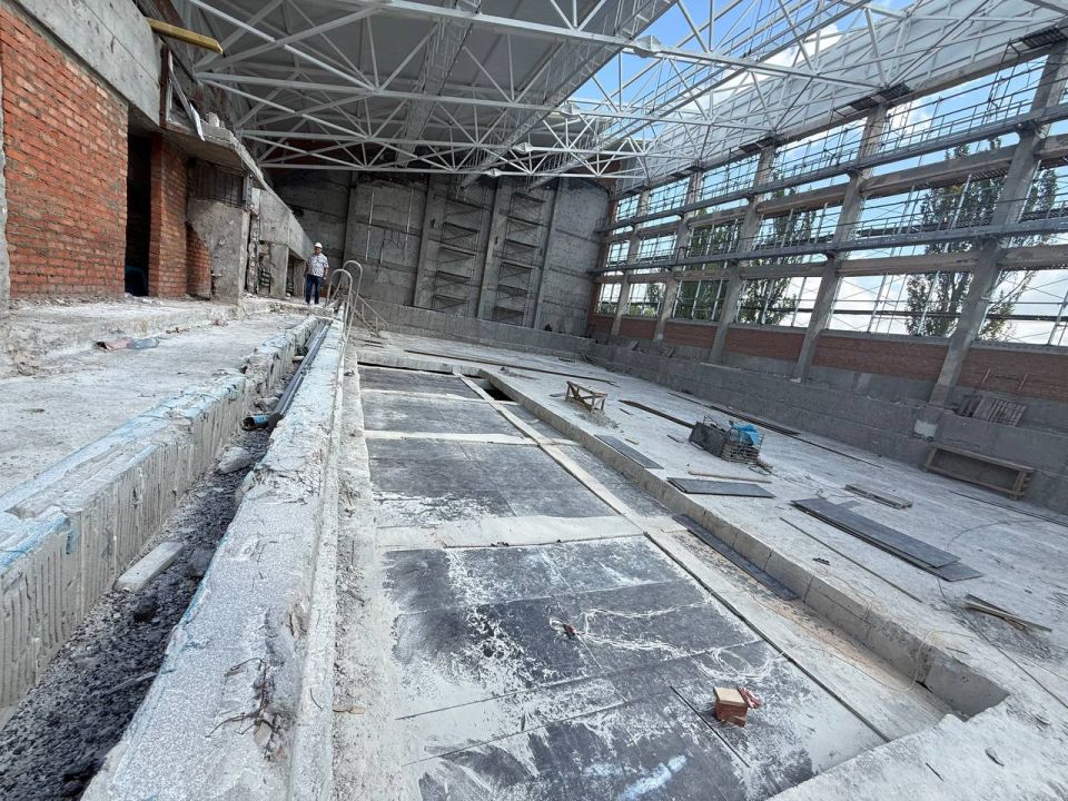 Восстановление спортивного комплекса «Нептун» в Мариуполе — знаковое событие для города, возвращающее надежду на возрождение спортивной жизни Восстановление спортивного комплекса «Нептун» в Мариуполе — знаковое событие для города, возвращающее надежду на возрождение спортивной жизни