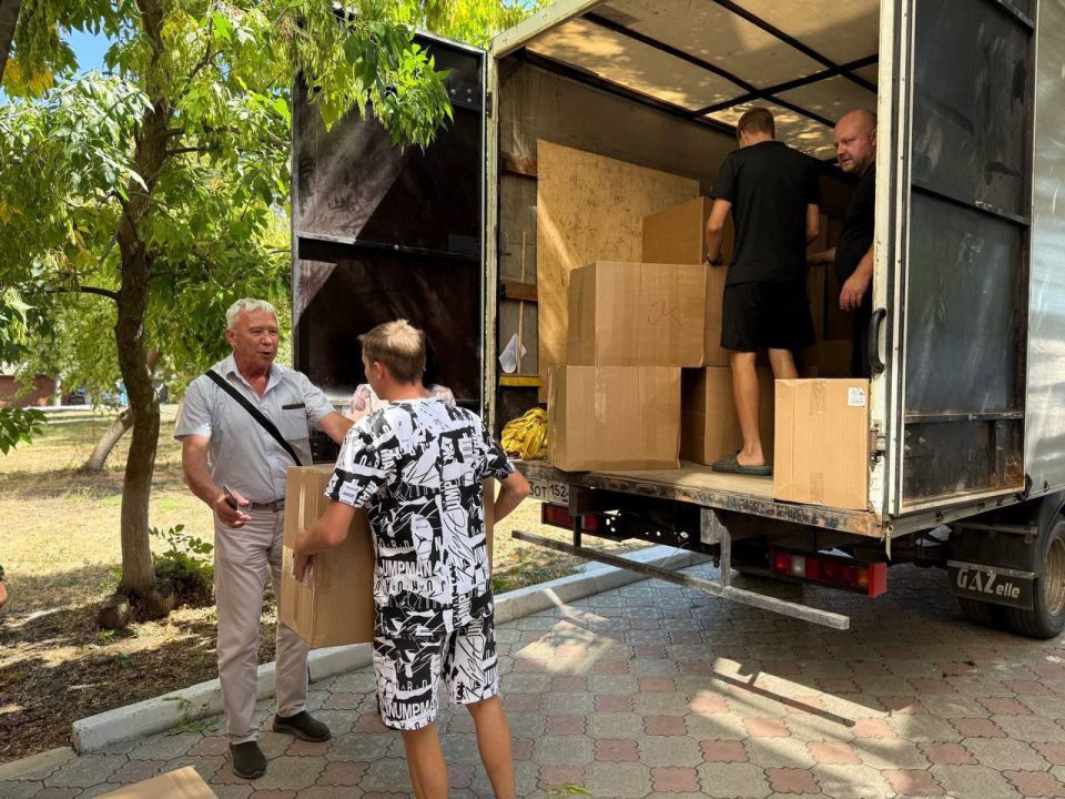 Отличная новость!. Первоклассники Мангушского муниципального округа получат замечательные подарки от шеф-региона Нижегородской области Отличная новость!. Первоклассники Мангушского муниципального округа получат замечательные подарки от шеф-региона Нижегородской области