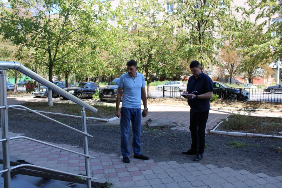 Роман Конев: В Горловке проводится мониторинг условий доступной среды на отдельных объектах инфраструктуры Роман Конев: В Горловке проводится мониторинг условий доступной среды на отдельных объектах инфраструктуры