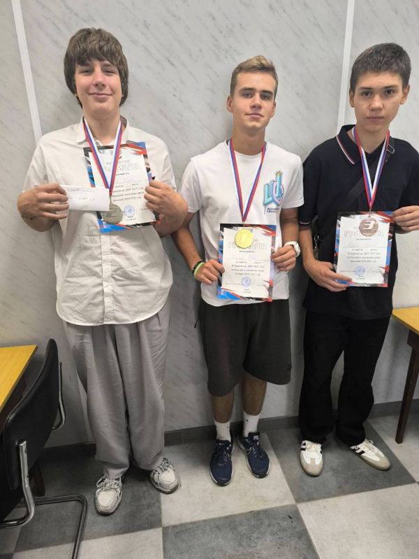 С 18 по 24 августа в Донецке прошли Первенства ДНР 2025 года по дисциплинам: классические шахматы, шахматы блиц, быстрые шахматы, среди спортсменов 2008 г.р. и моложе С 18 по 24 августа в Донецке прошли Первенства ДНР 2025 года по дисциплинам: классические шахматы, шахматы блиц, быстрые шахматы, среди спортсменов 2008 г.р. и моложе