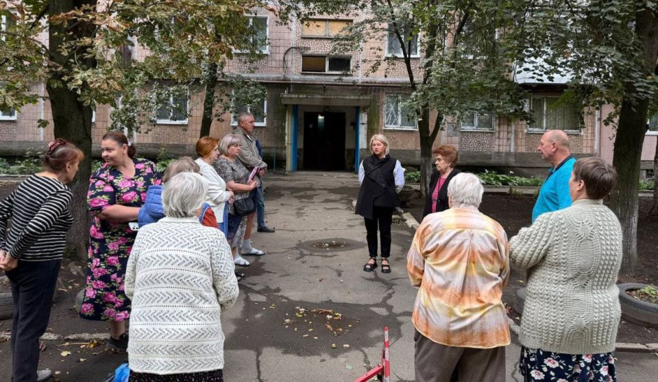Наталья Бегуненко: По поручению Главы ДНР Дениса Пушилина в Петровском районе продолжаются встречи с населением Наталья Бегуненко: По поручению Главы ДНР Дениса Пушилина в Петровском районе продолжаются встречи с населением