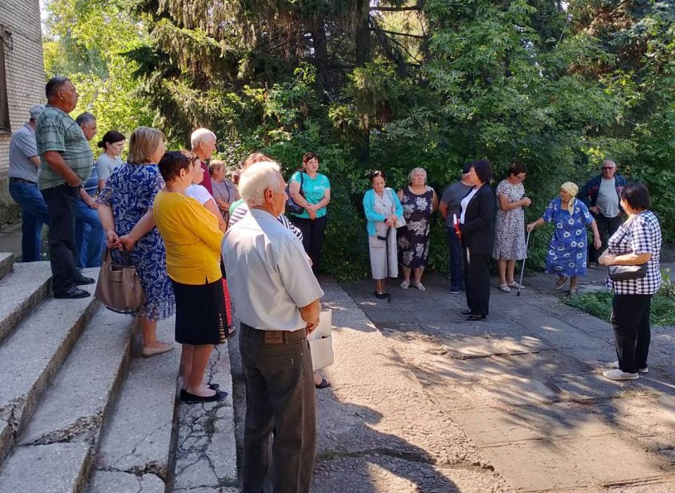 Наталья Великодная: Встреча с жителями села Мичурино: Обсудили насущные вопросы и планы на будущее! Наталья Великодная: Встреча с жителями села Мичурино: Обсудили насущные вопросы и планы на будущее!