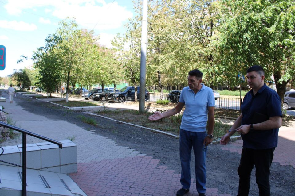 Иван Приходько: В Горловке проводится мониторинг условий доступной среды на отдельных объектах инфраструктуры Иван Приходько: В Горловке проводится мониторинг условий доступной среды на отдельных объектах инфраструктуры