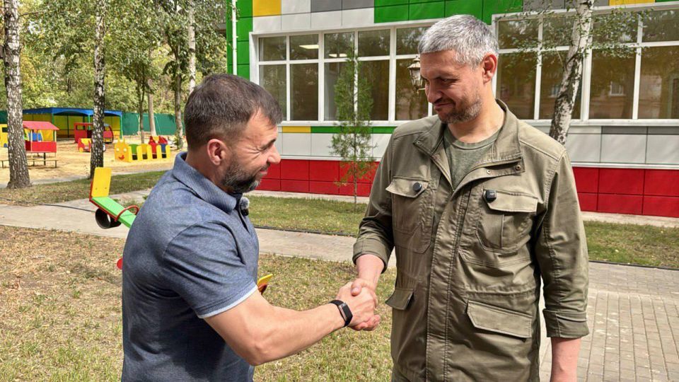 Николай Михайлов: Губернатор Забайкалья осмотрел отремонтированный ясли-сад в Старобешевском округе Николай Михайлов: Губернатор Забайкалья осмотрел отремонтированный ясли-сад в Старобешевском округе