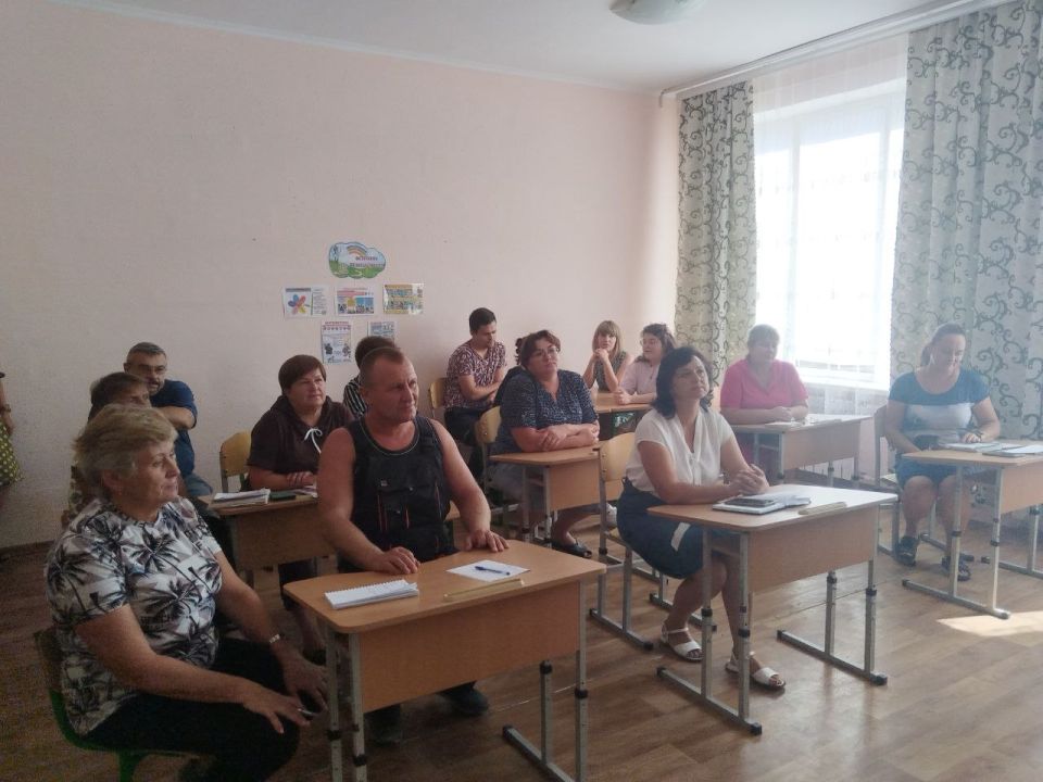 Сергей Юзвинкевич: Провел встречу с трудовым коллективом ГБОЦ "Боевская школа Володарского мо" Сергей Юзвинкевич: Провел встречу с трудовым коллективом ГБОЦ "Боевская школа Володарского мо"