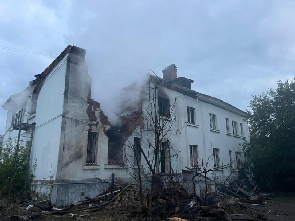 Олег Царёв: ВС РФ ночью нанесли комбинированные удары по военным объектам в пяти областях Украины Олег Царёв: ВС РФ ночью нанесли комбинированные удары по военным объектам в пяти областях Украины