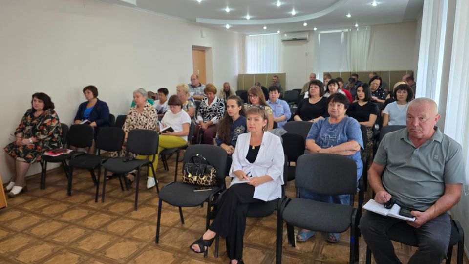 Николай Михайлов: Провел аппаратное совещание с руководителями структурных и территориальных подразделений Администрации Старобешевского муниципального округа, учреждений, организаций, предприятий Николай Михайлов: Провел аппаратное совещание с руководителями структурных и территориальных подразделений Администрации Старобешевского муниципального округа, учреждений, организаций, предприятий