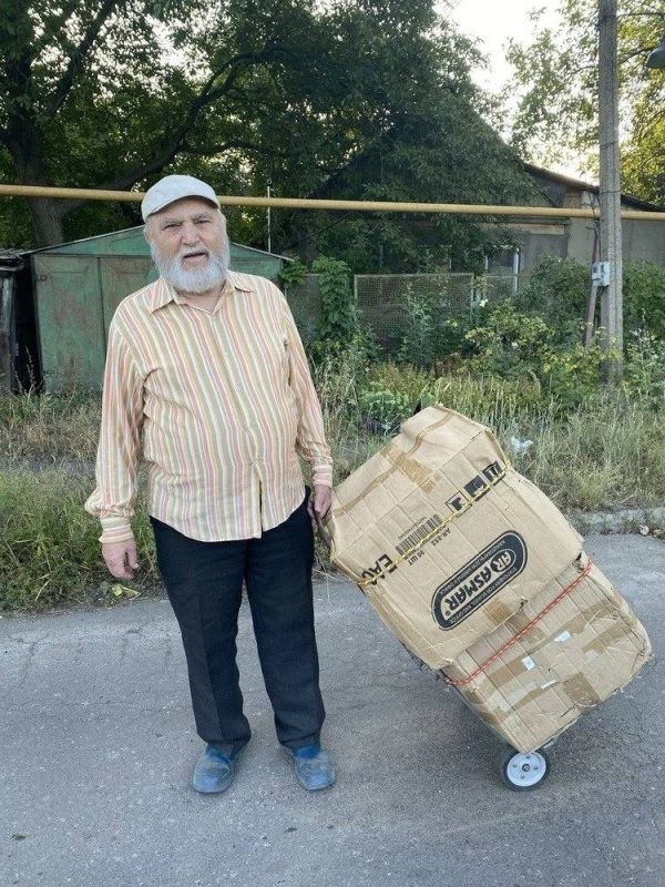 «Надеемся, что проблема с водой решится раньше, чем обмелеет ставок»: жители поселка Пролетар в Донецке переживают за водоем «Надеемся, что проблема с водой решится раньше, чем обмелеет ставок»: жители поселка Пролетар в Донецке переживают за водоем