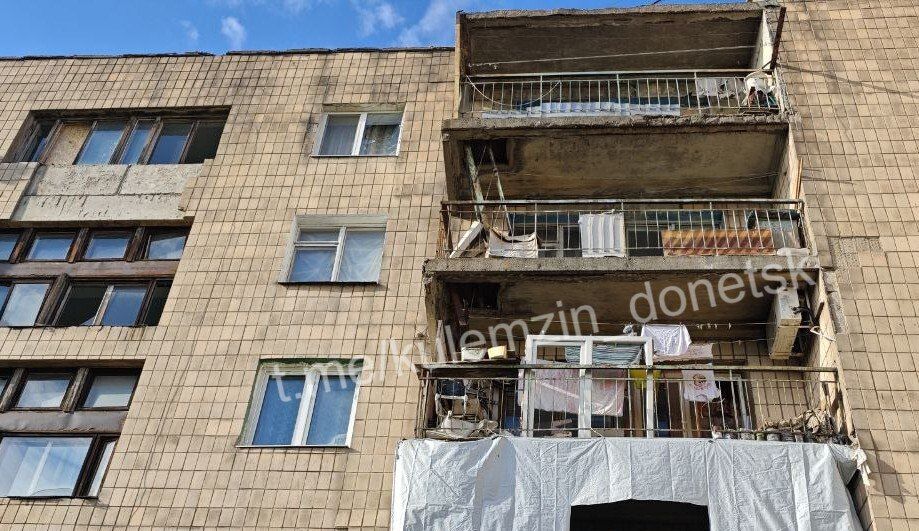 Алексей Кулемзин: Последствия удара БПЛА в Киевском районе по ул. Чапаева, ул. Сакко и Ванцетти Алексей Кулемзин: Последствия удара БПЛА в Киевском районе по ул. Чапаева, ул. Сакко и Ванцетти