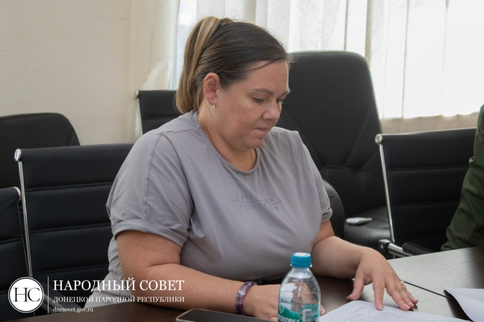 Депутаты обсудили введение дополнительных льгот в сфере образования для военнослужащих и их семей Депутаты обсудили введение дополнительных льгот в сфере образования для военнослужащих и их семей