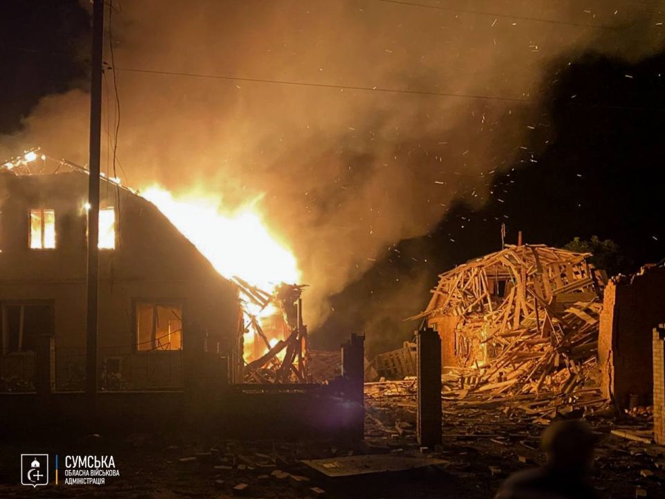 Олег Царёв: ВС РФ ночью нанесли удары по военным объектам в четырёх областях Украины Олег Царёв: ВС РФ ночью нанесли удары по военным объектам в четырёх областях Украины
