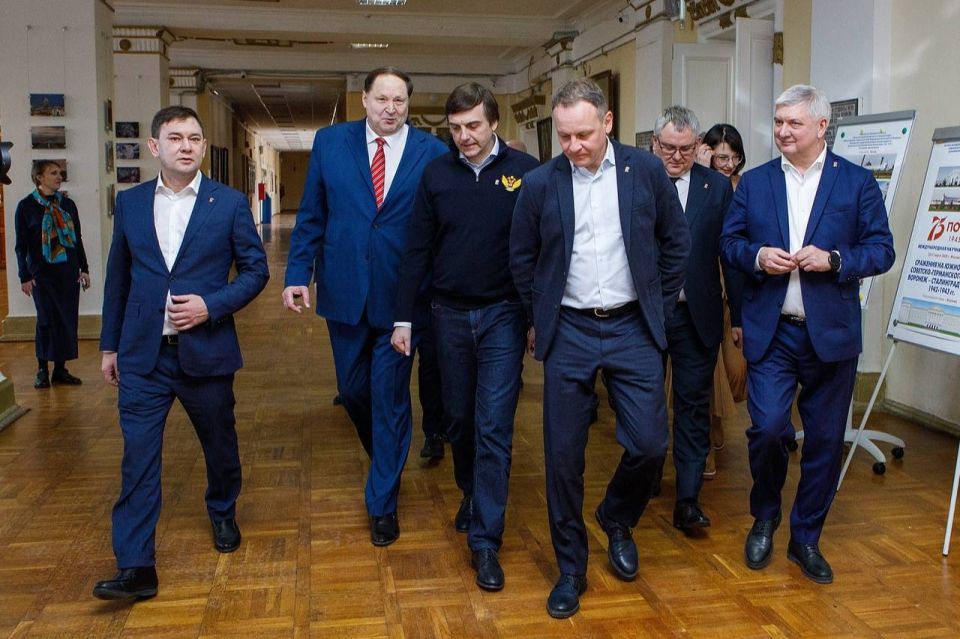 Народной программе Единой России в этом году четыре года Народной программе Единой России в этом году четыре года