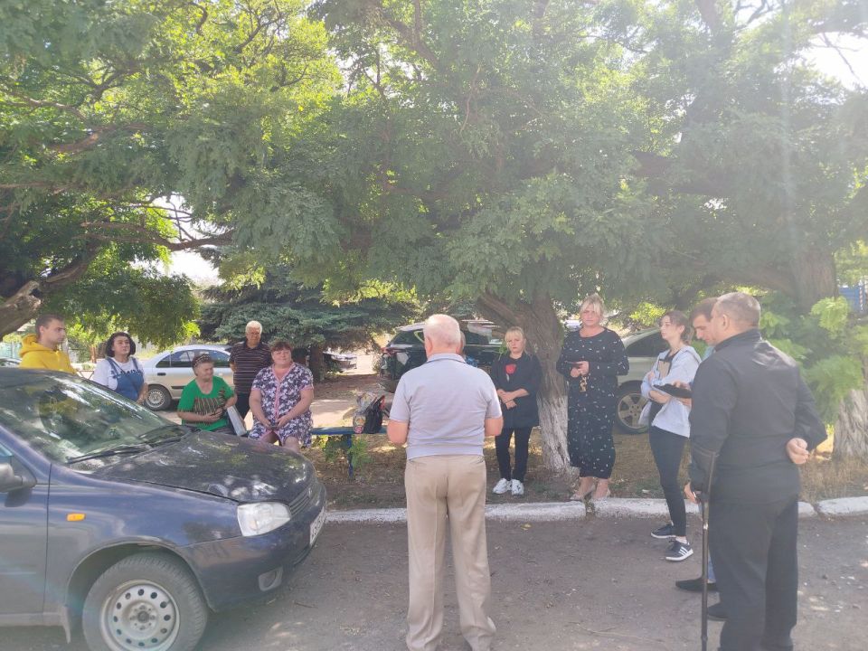 Николай Михайлов: 26 августа провел встречу с жителями села Придорожное Николай Михайлов: 26 августа провел встречу с жителями села Придорожное