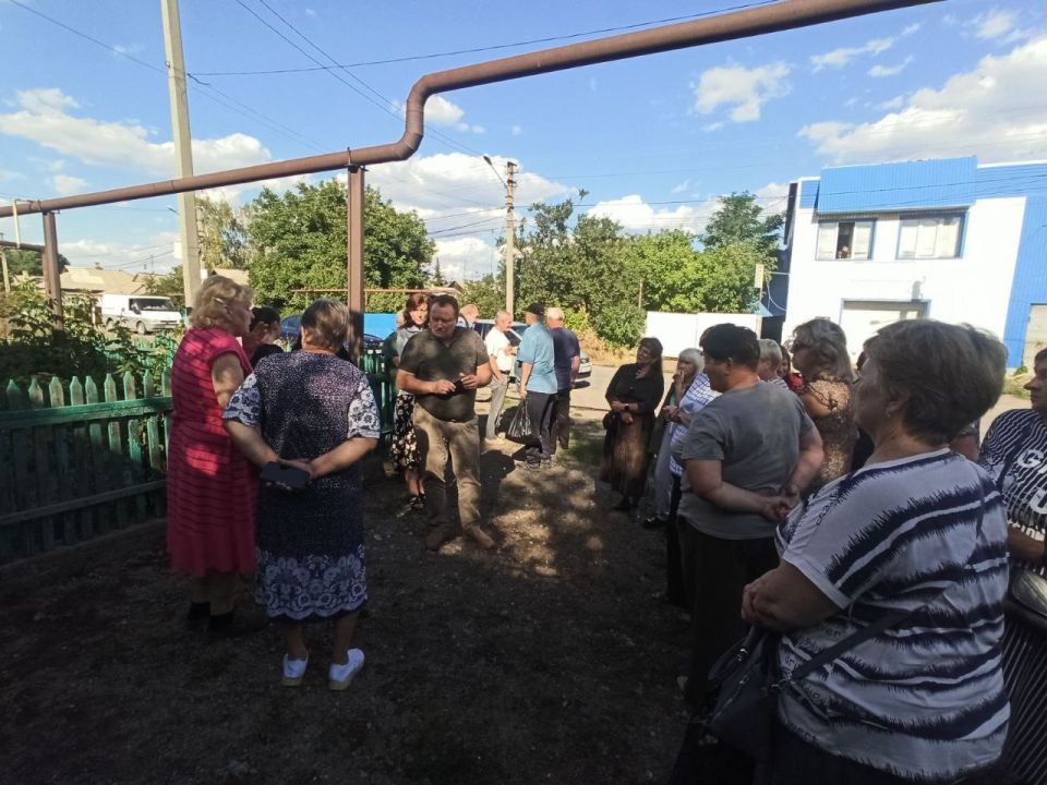 Валентин Левченко: Провел встречу с жителями поселка Щегловка Валентин Левченко: Провел встречу с жителями поселка Щегловка