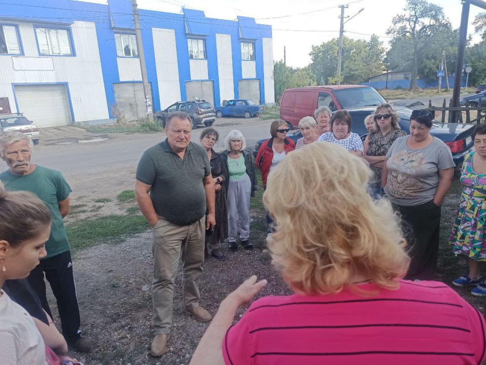Валентин Левченко: Провел встречу с жителями поселка Щегловка Валентин Левченко: Провел встречу с жителями поселка Щегловка