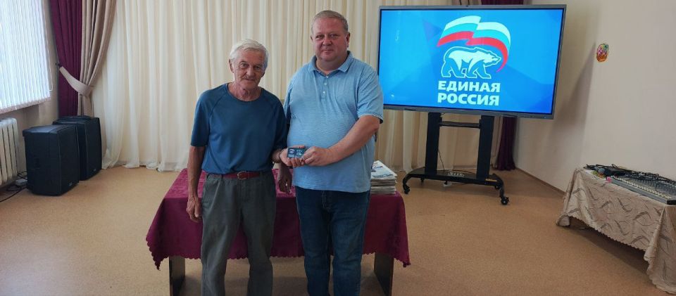 Юрий Будрин: Сегодня, 26 августа 2025 года, управляющий делами Управы Кировского внутригородского района Администрации городского округа Донецк ДНР Людмила Аринович совместно с депутатом Донецкого городского Совета ДНР... Юрий Будрин: Сегодня, 26 августа 2025 года, управляющий делами Управы Кировского внутригородского района Администрации городского округа Донецк ДНР Людмила Аринович совместно с депутатом Донецкого городского Совета ДНР...