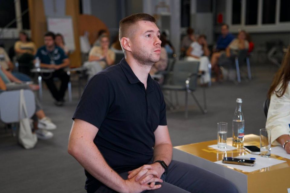 На днях завершилась первая смена Форума молодежи Донбасса — самого масштабного молодежного события нашего региона На днях завершилась первая смена Форума молодежи Донбасса — самого масштабного молодежного события нашего региона