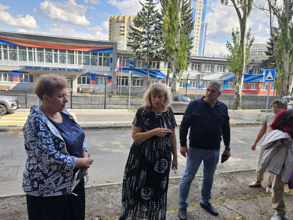Татьяна Копылова: По поручению Главы ДНР Дениса Пушилина в Ворошиловском внутригордском районе продолжаются встречи с населением Татьяна Копылова: По поручению Главы ДНР Дениса Пушилина в Ворошиловском внутригордском районе продолжаются встречи с населением